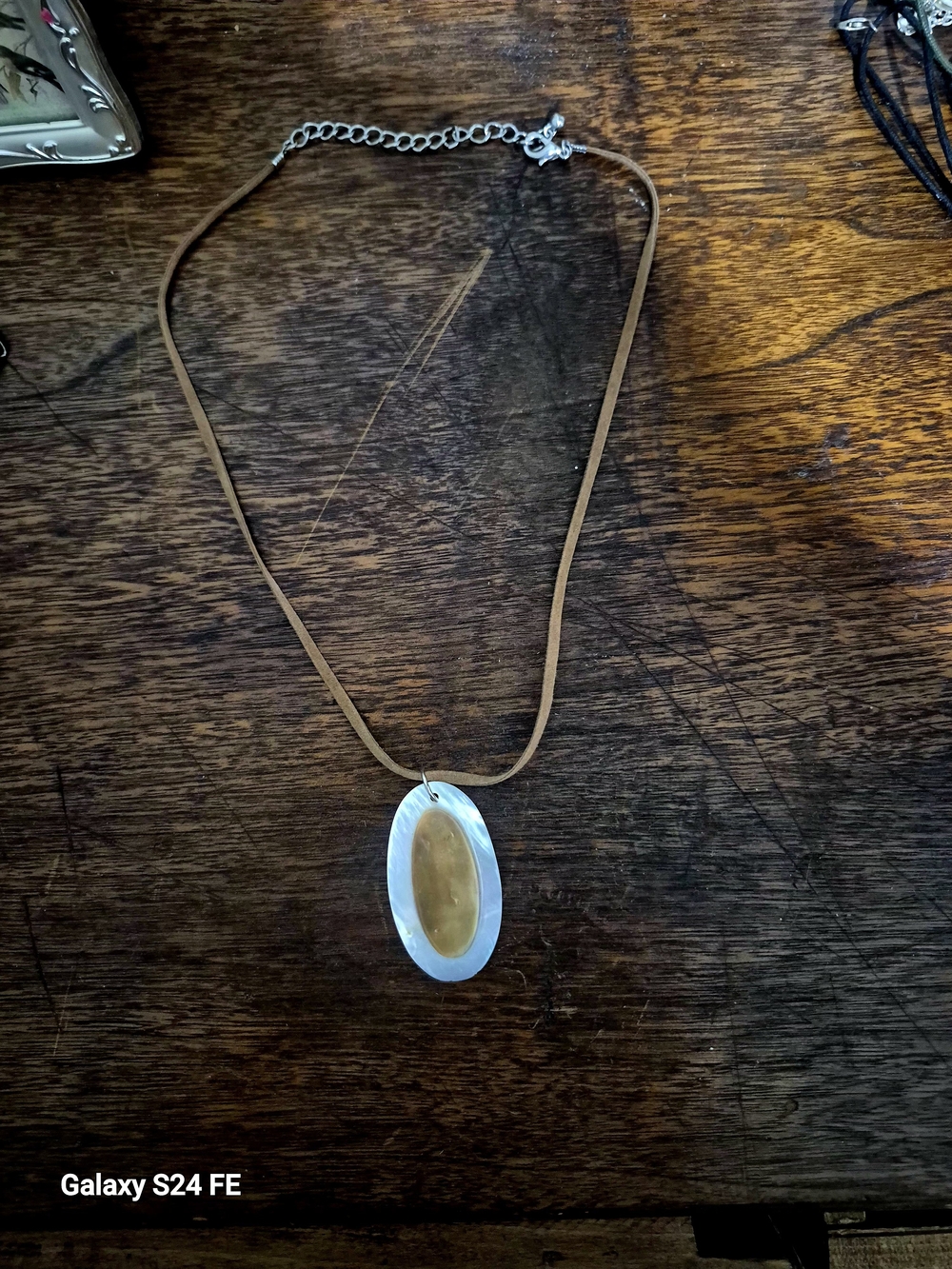 Necklace - Picture 2 of 3